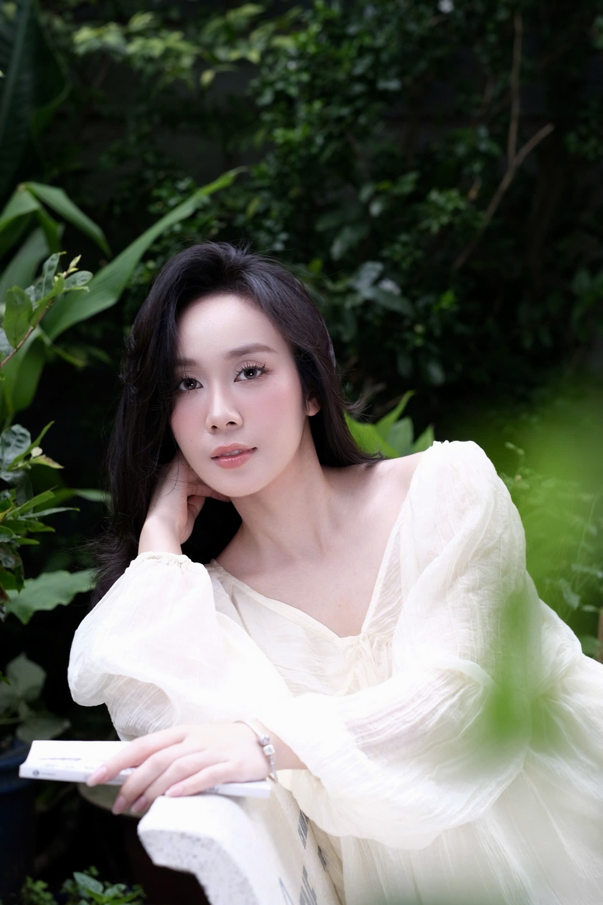 <p class="Normal" style="text-align:justify;"> Gần 8 năm tại FPT là rất nhiều kỷ niệm: những lần chạy deadline, làm việc xuyên đêm, thậm chí ngủ lại cùng đồng đội. Mỗi giai đoạn đều để lại những dấu ấn không thể quên.</p>