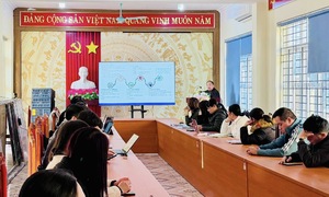 Địa phương ở Quảng Ninh nghiên cứu 'chấm điểm' công chức bằng hệ thống do sinh viên FPT xây dựng