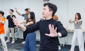 Bật mí chiêu bài STCo 'độc lạ' của các con giáp nhà F trước giờ G Hội làng