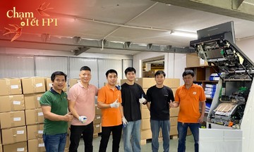 Chạm Tết FPT: Những chuyến xe chiều 30 Tết