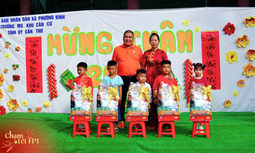 Người F mang Tết về vùng căn cứ với lễ hội ‘Vui xuân cùng bé’