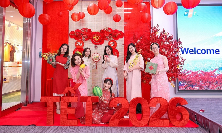 Chạm Tết FPT: Hương sắc Tết cổ truyền ở FPT Japan