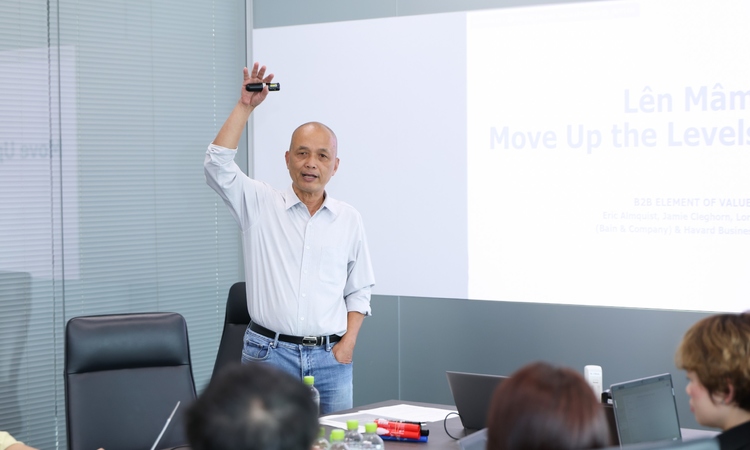 Anh Nguyễn Thành Nam: 'Bán được cái mà khách hàng mang đi khoe - đấy mới là lên mâm'