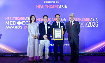 FPT Long Châu tự hào nhận giải 'Sáng kiến vì sức khỏe cộng đồng của năm' tại châu Á