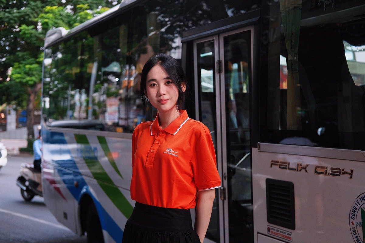 <p class="Normal"> Đêm Chung kết Miss World Vietnam 2025 khép lại tại Nhà thi đấu Quân khu 7 &lpar;TP HCM&rpar; với danh hiệu Á hậu 2 dành cho nữ sinh nhà F Trương Tâm Như. Bên cạnh nhan sắc và bản lĩnh sân khấu, cô nàng gây chú ý khi đều sở hữu nền tảng học vấn tốt cùng nhiều thành tích nổi bật trong học tập và hoạt động xã hội.</p>