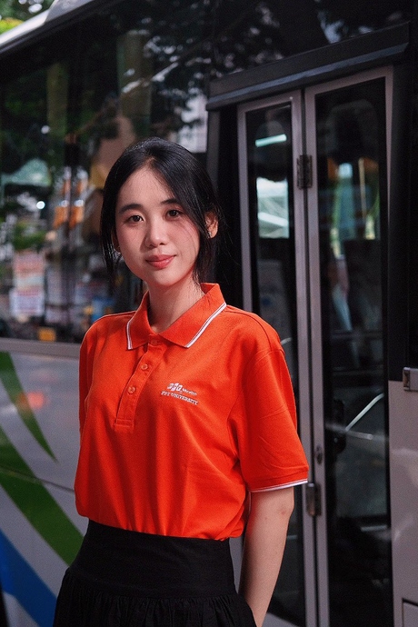 Ngắm nhan sắc giản dị của sinh viên nhà F vừa giành Á hậu 2 Miss World Vietnam