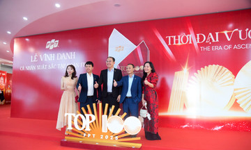 Tập đoàn vinh danh Top 100 FPT 2025