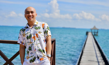 'Lương 3 giây' và cú rẽ nhà F ở Singapore