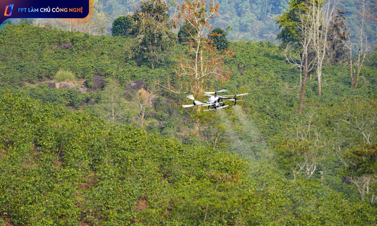 FPT và tỉnh Điện Biên tiên phong thử nghiệm UAV trong phát triển kinh tế tầm thấp