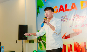 Người ‘thắp lửa’ từ những ngày gõ cửa từng nhà