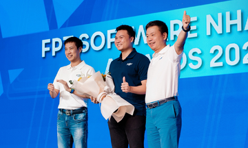 Đi làm xa nhà một nghìn hai trăm tám tư ki-lô-mét