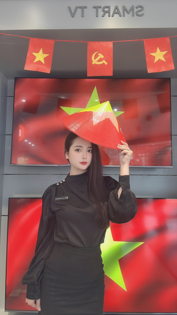 <p class="Normal" style="text-align:justify;"> Gửi lời nhắn nhủ nhân dịp kỷ niệm ngày thống nhất đất nước 30/4, Lâm Nguyễn Hiền mong muốn toàn thể người F sẽ có một kỳ nghỉ lễ tràn đầy năng lượng. Dù đang tận hưởng kỳ nghỉ bên gia đình hay bám trụ tại phòng ban, cửa hàng, mong rằng ngọn lửa nhiệt huyết của người FPT sẽ luôn rực cháy để tiếp tục làm việc tử tế và chinh phục những chặng đường phía trước.</p>