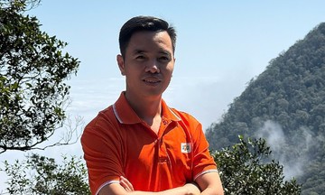 Anh Tưởng ‘bảo an’