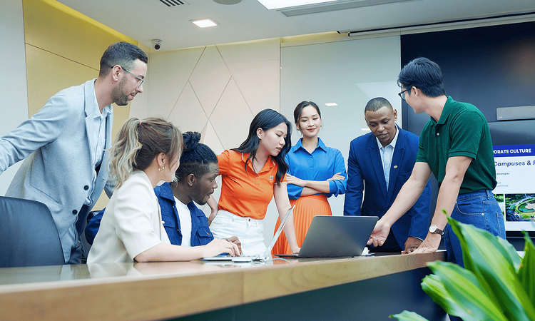 Đơn hàng ký mới tại thị trường nước ngoài của FPT tăng vọt 30%