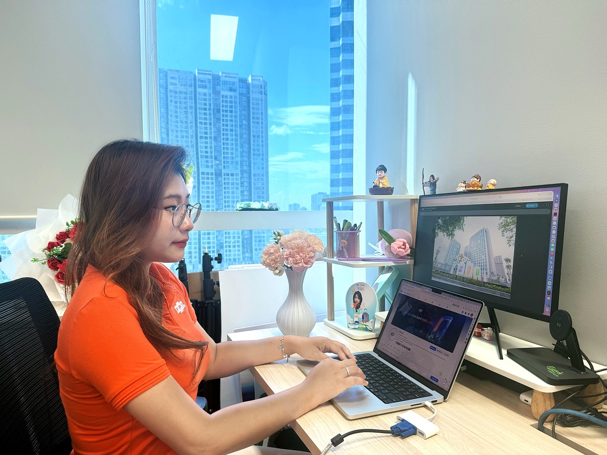 <p class="Normal" style="text-align:justify;"> Gắn bó với cánh cung từ tháng 2/2025, Phương Anh tìm thấy ở bộ môn này một sức hút rất riêng. Không ồn ào hay náo nhiệt, việc đứng trên sân tập bắn mang lại cho cô một khoảng lặng bình yên sau những hối hả của công việc và cuộc sống.</p>