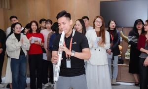 Chàng kỹ sư FPT làm ‘say’ lòng người bằng tiếng nhạc