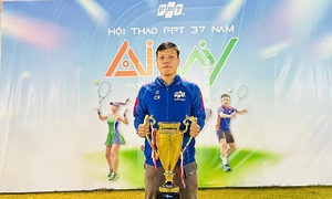Phạm Đình Dự - ‘Thuyền trưởng’ mát tay của bóng đá FPT