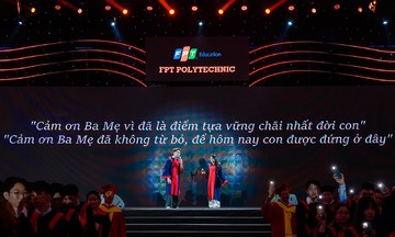 Những khoảnh khắc thiêng liêng và trọn vẹn niềm tri ân