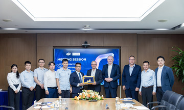 Viện nghiên cứu hàng đầu Đức trao đổi về cơ hội hợp tác lượng tử và bán dẫn với FPT