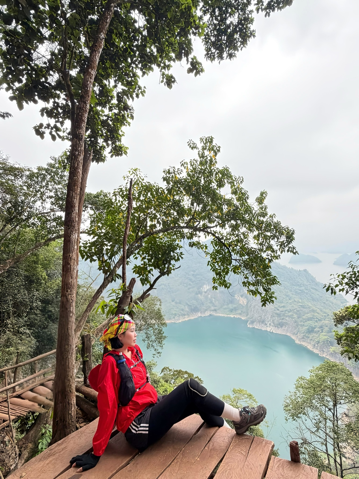 <p class="Normal" style="text-align:justify;"> Yêu du lịch và khám phá, Minh Trang đã đặt chân tới khoảng 16 tỉnh, thành trên cả nước. Điểm đến tiếp theo cô mong muốn chinh phục là miền Tây - nơi cô háo hức được trải nghiệm văn hóa sông nước và cuộc sống bình dị của người dân địa phương.</p>