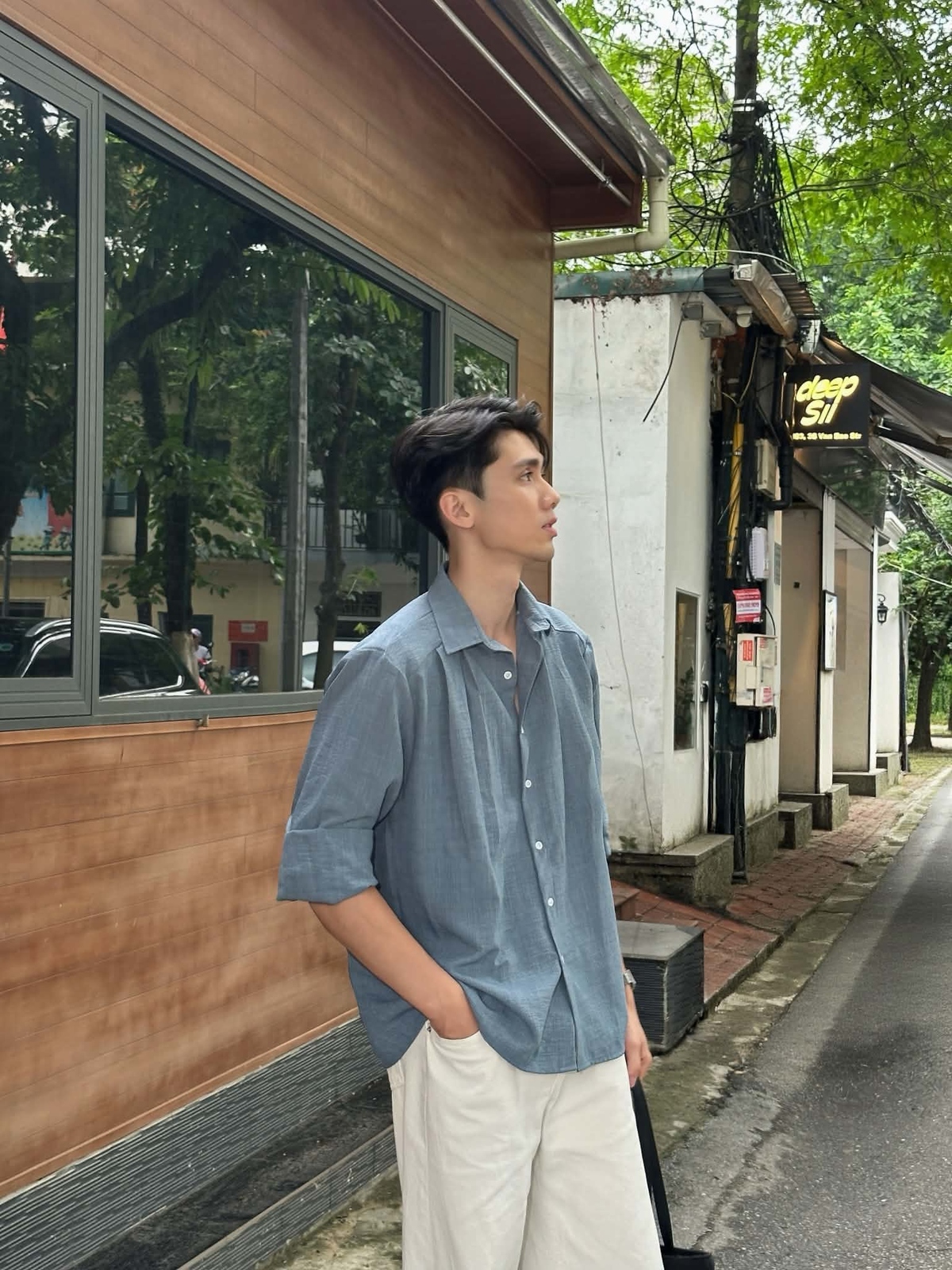 <p class="Normal" style="text-align:justify;"> Trong những năm tới, Minh Đạt đặt mục tiêu nâng cao chuyên môn tài chính, học thêm về phân tích dữ liệu và ứng dụng công nghệ vào công việc. Với anh, mỗi ngày học thêm một điều mới, mỗi ngày tiến thêm một bước chính là cách bền vững nhất để trưởng thành và đồng hành cùng sự phát triển của FPT.</p>