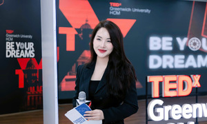 Cô Hà và những tiết học 'ồn ào'