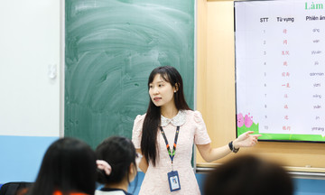 Lớp tiếng Trung miễn phí rộn yêu thương của cô Trang Thi