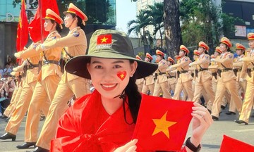 Hành trình 'lột xác' của Á khôi miền Tây