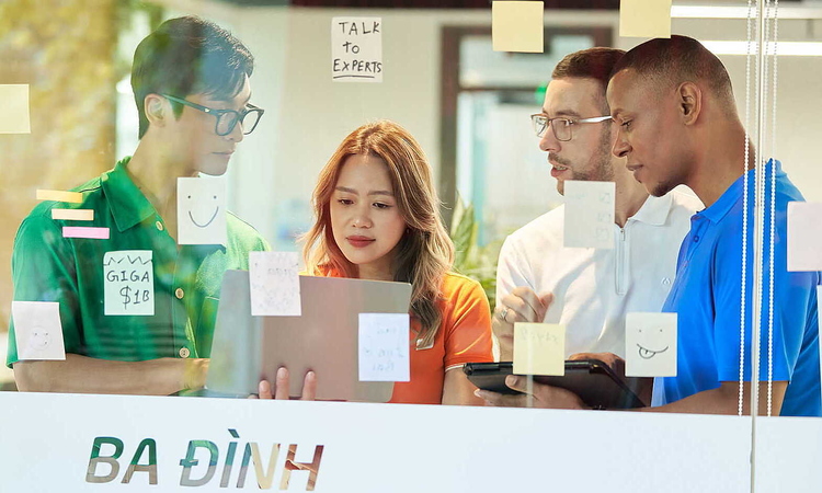 Ngược sóng tái cơ cấu vì AI toàn cầu, nhân sự công nghệ FPT tăng gần 4%