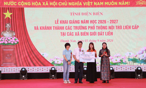 FPT tặng 9 thư viện điện tử và tài khoản học AI cho toàn bộ học sinh Điện Biên