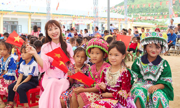 Thầy trò nhà F chung tay xây trường ở vùng cao Lâm Đồng