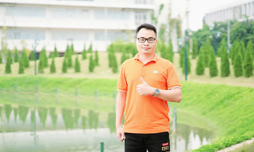 10 năm hiến máu đồng hành em bé mắc bệnh hiếm của thầy giáo FPT