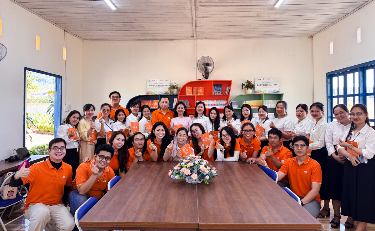 <p class="Normal"> Trước đó, một số thư viện đã được bàn giao tại tỉnh Lạng Sơn, tỉnh Tuyên Quang, tỉnh Điện Biên, TP Cần Thơ... </p> <p class="Normal"> <span>Dự án được triển khai dưới sự phối hợp của Quỹ Người FPT Vì cộng đồng - nguồn quỹ được chung tay từ phong trào đóng góp ngày lương hằng năm của CBNV FPT - và nguồn đóng góp từ Tập đoàn FPT, cùng Quỹ Hy vọng và đối tác.</span></p>